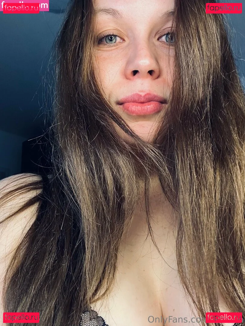 arteich Onlyfans Photo Gallery 