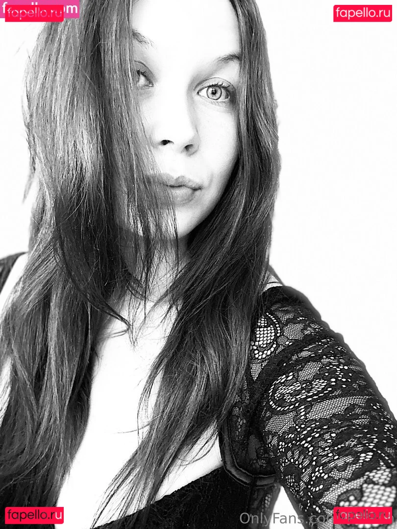 arteich Onlyfans Photo Gallery 