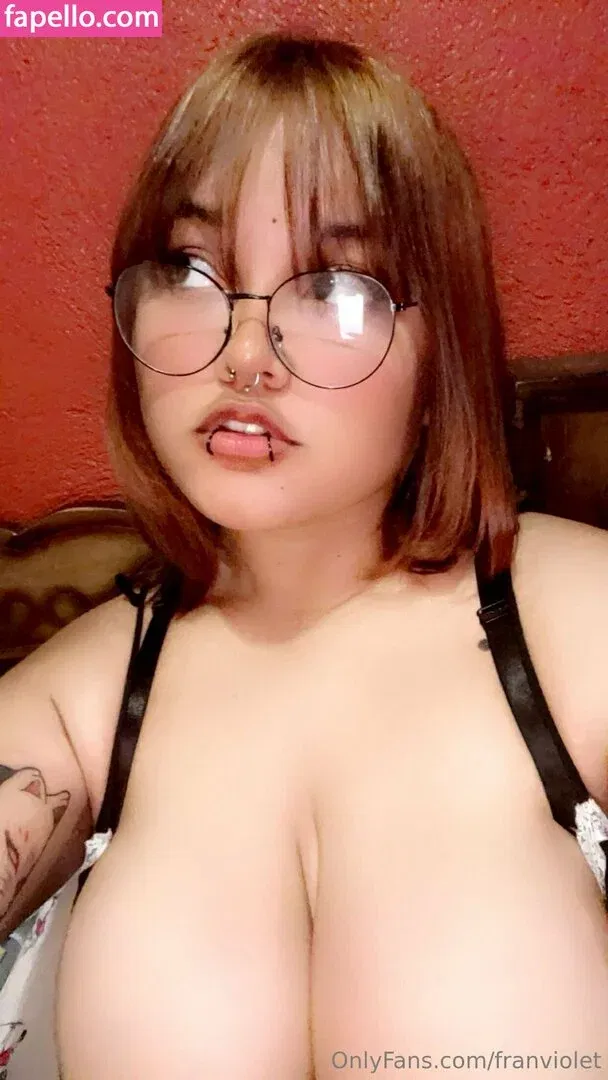 franviolet Onlyfans Photo Gallery 