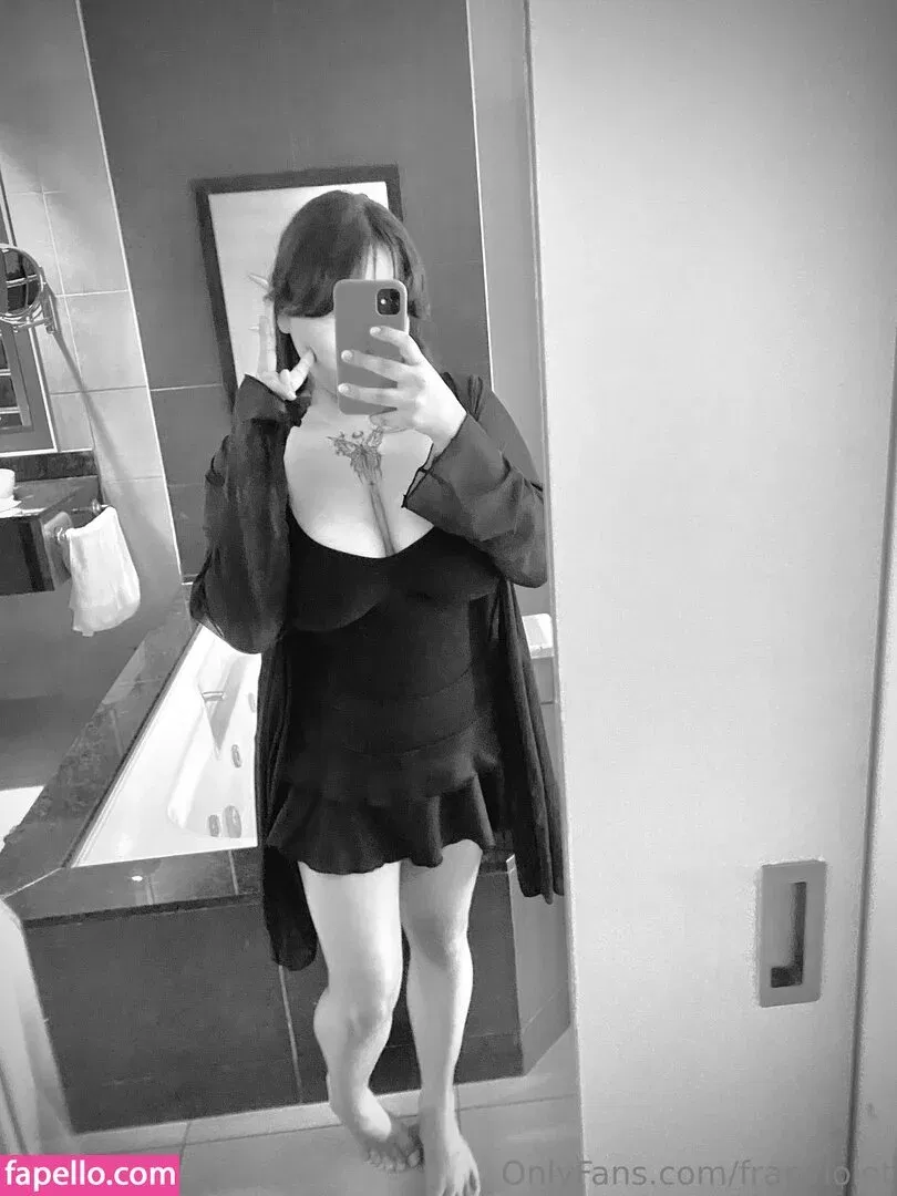 franviolet Onlyfans Photo Gallery 