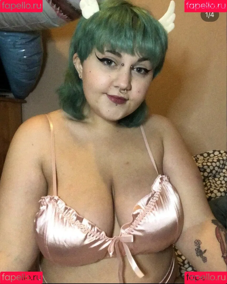 theamichan Onlyfans Photo Gallery 