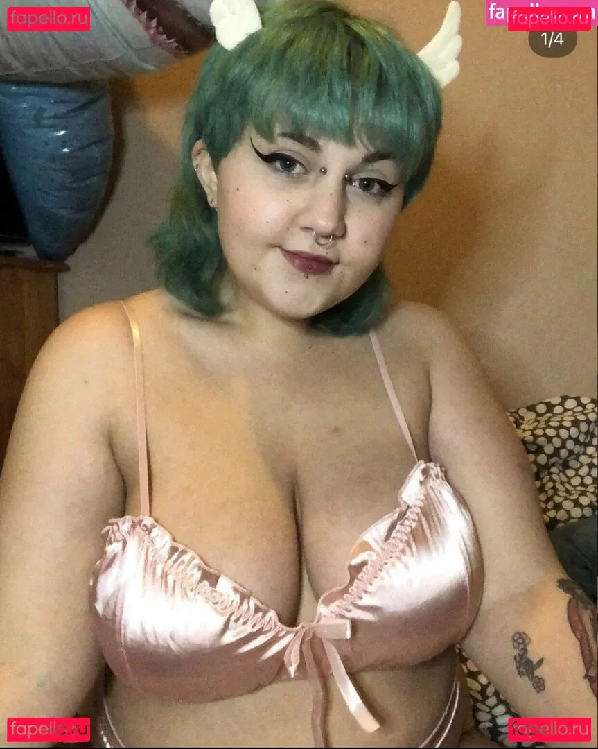 theamichan Onlyfans Photo Gallery 