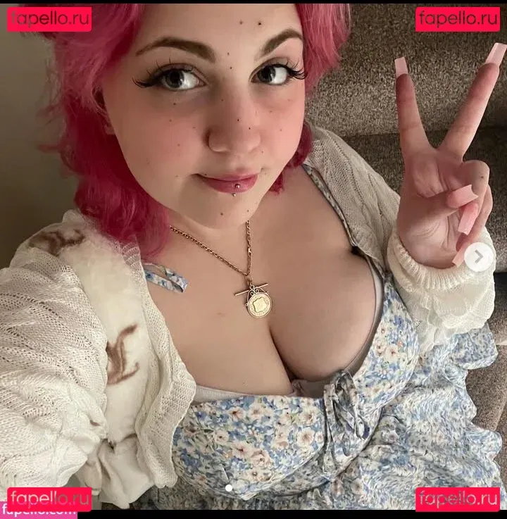 theamichan Onlyfans Photo Gallery 