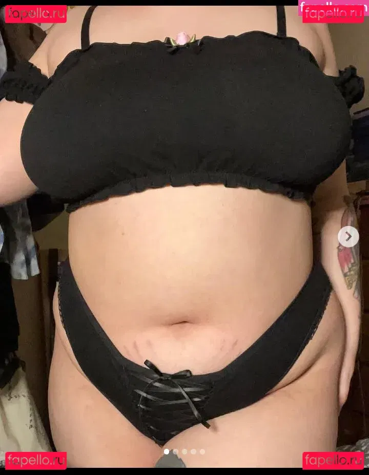 theamichan Onlyfans Photo Gallery 