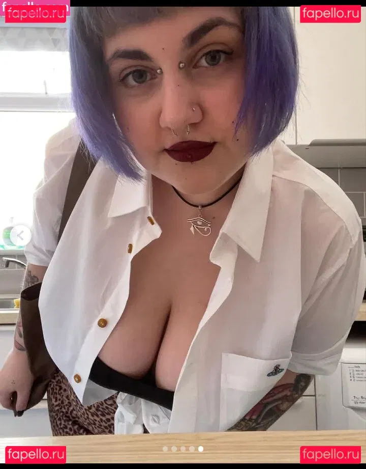 theamichan Onlyfans Photo Gallery 