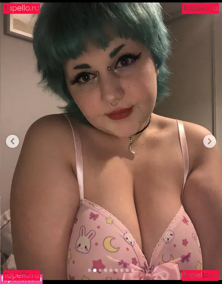 theamichan Onlyfans Photo Gallery 