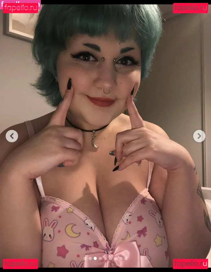 theamichan Onlyfans Photo Gallery 