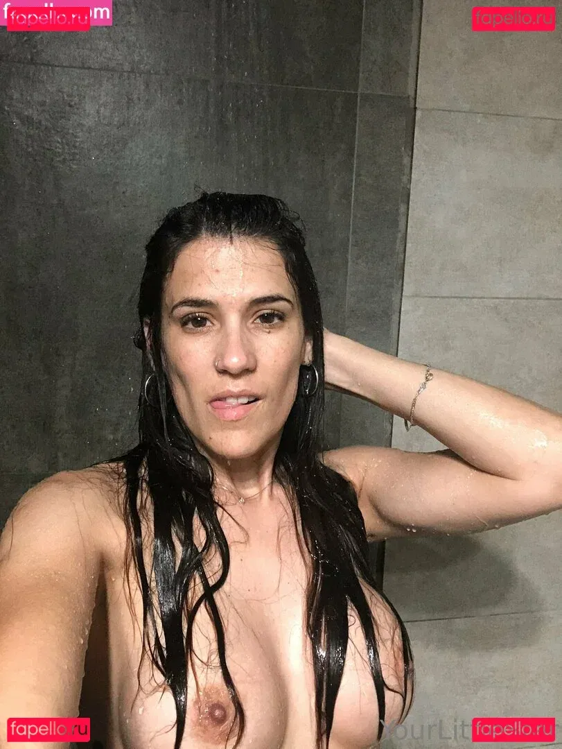 estrellahot26 Onlyfans Photo Gallery 