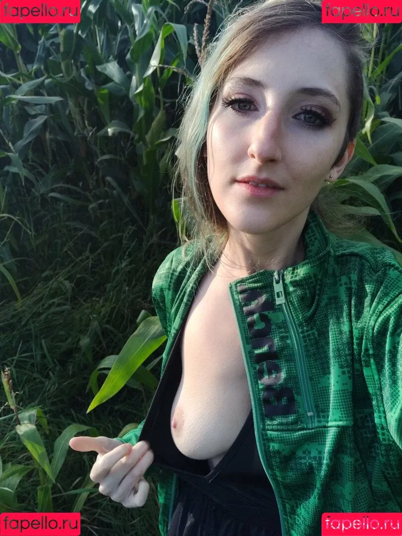 Yukeki Onlyfans Photo Gallery 