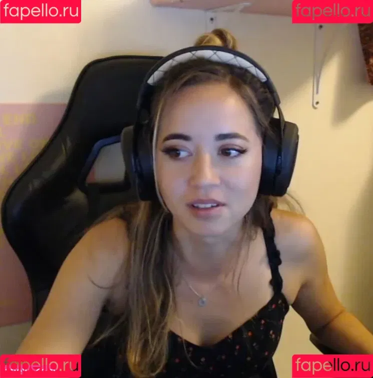 Mayahiga Onlyfans Photo Gallery 