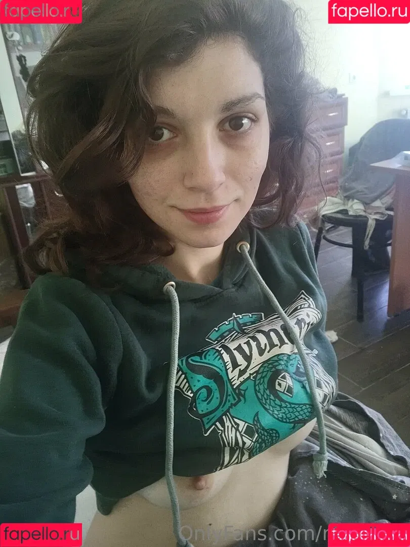 roxquinn Onlyfans Photo Gallery 