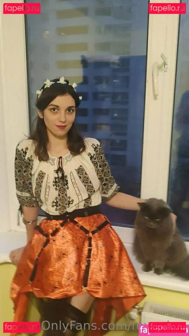 roxquinn Onlyfans Photo Gallery 