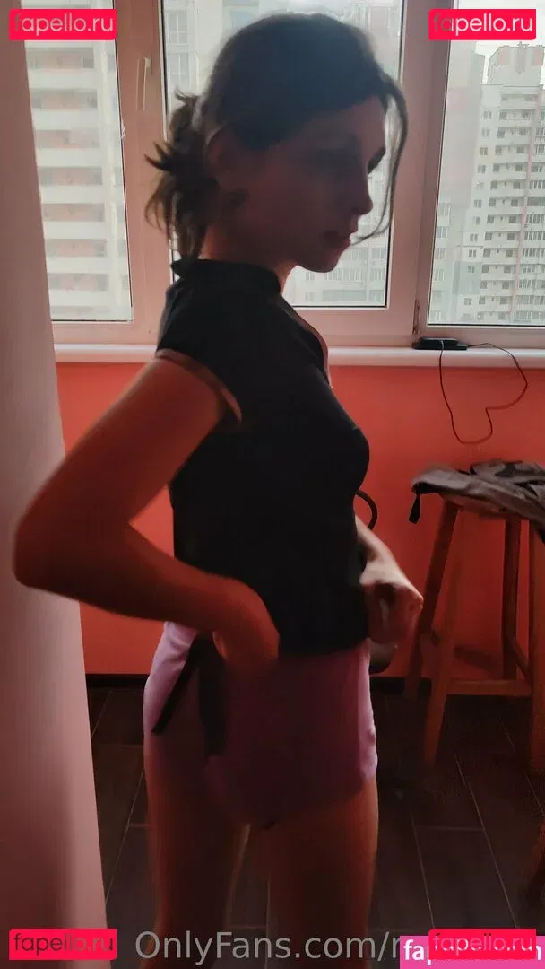 roxquinn Onlyfans Photo Gallery 