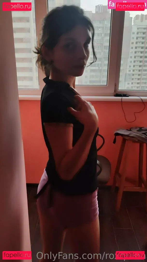 roxquinn Onlyfans Photo Gallery 