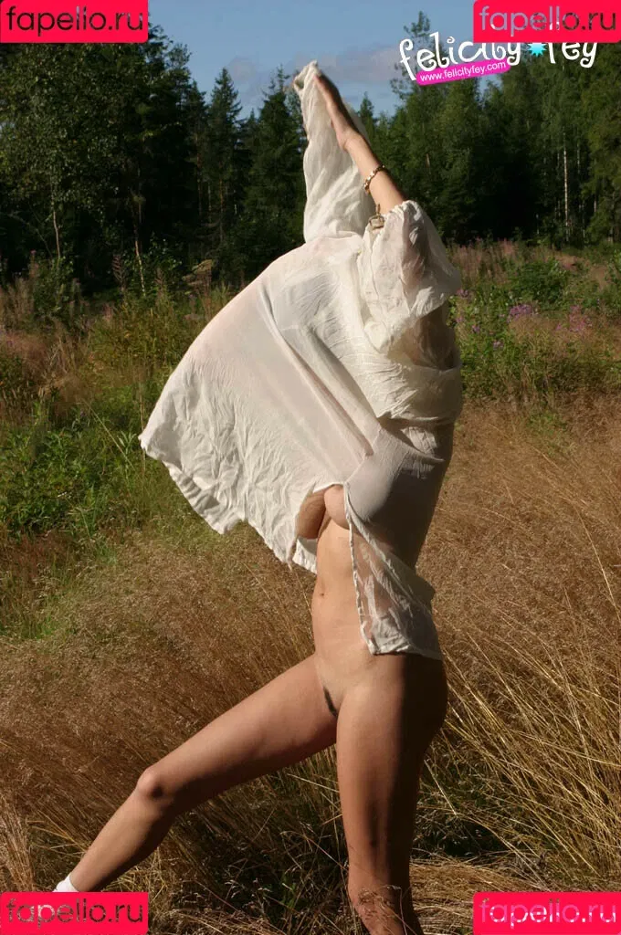 Felicity Fey Onlyfans Photo Gallery 