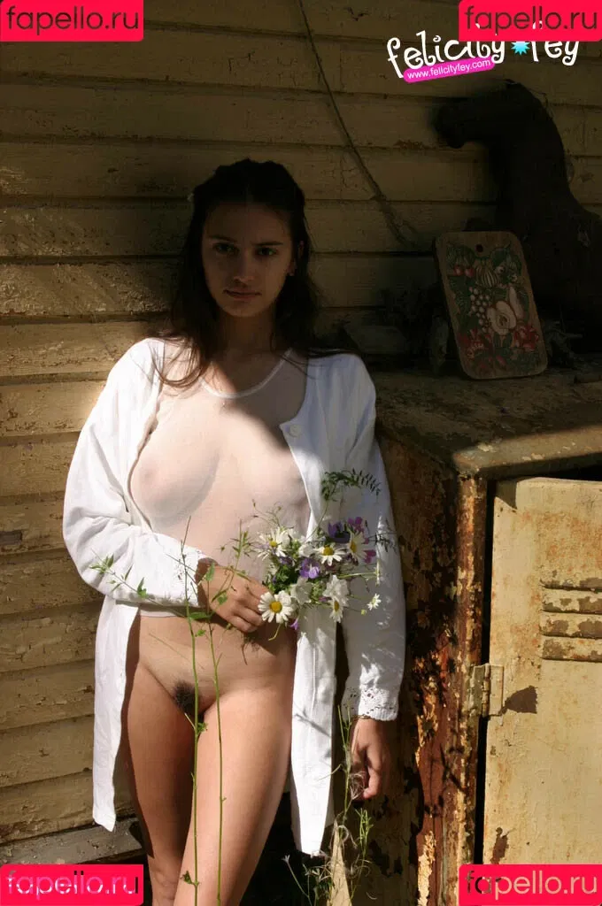 Felicity Fey Onlyfans Photo Gallery 