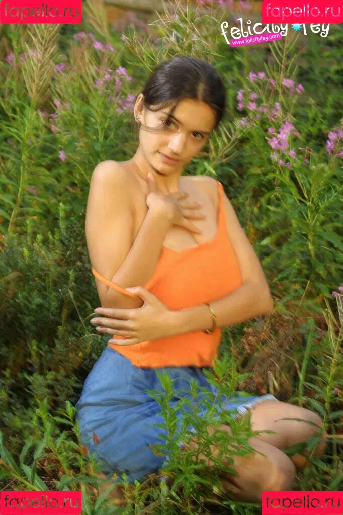 Felicity Fey Onlyfans Photo Gallery 