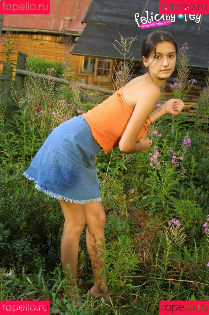 Felicity Fey Onlyfans Photo Gallery 