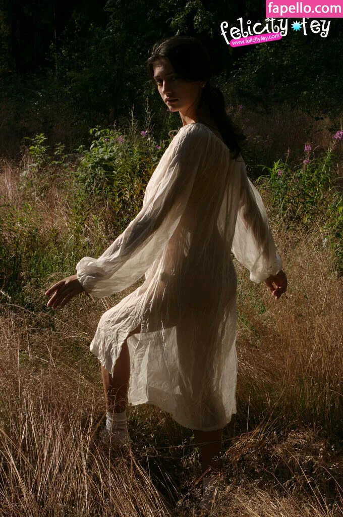 Felicity Fey Onlyfans Photo Gallery 