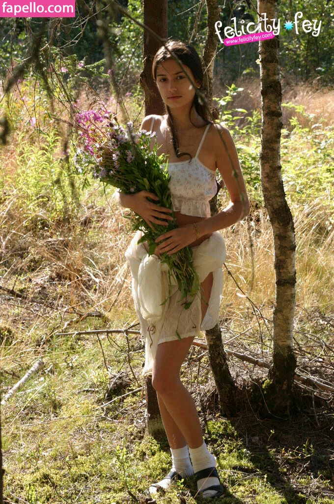 Felicity Fey Onlyfans Photo Gallery 