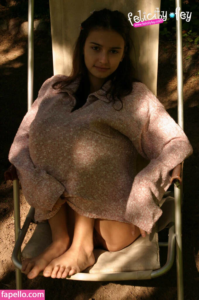 Felicity Fey Onlyfans Photo Gallery 