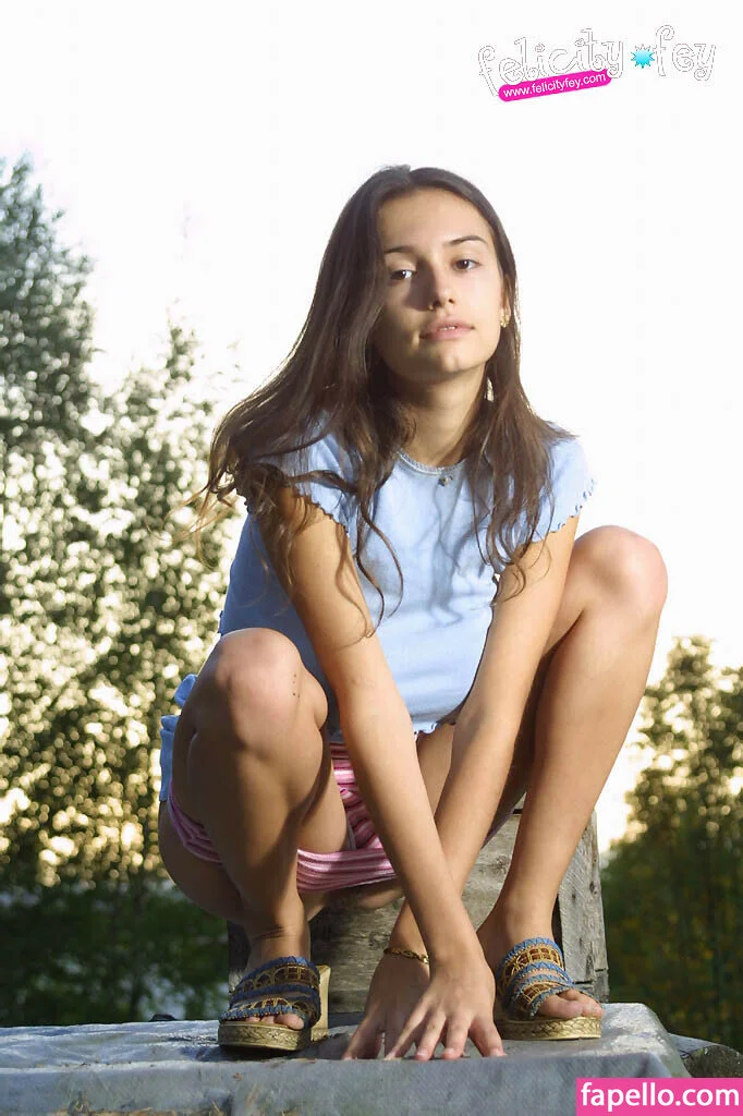 Felicity Fey Onlyfans Photo Gallery 