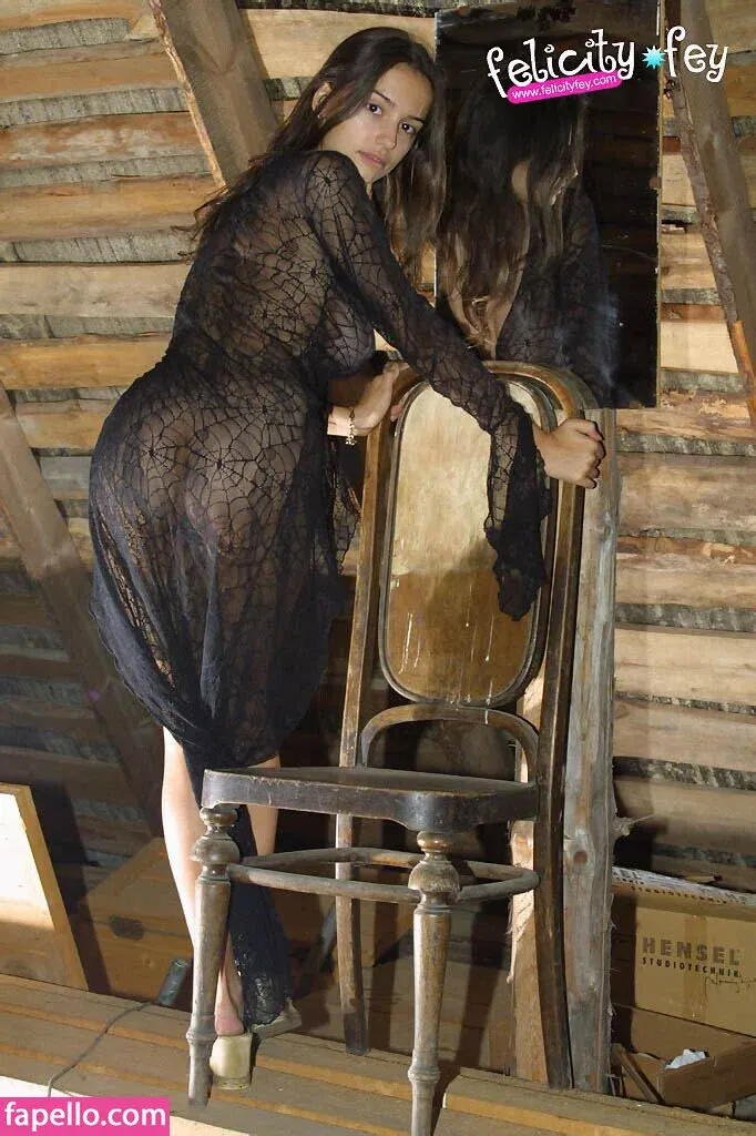 Felicity Fey Onlyfans Photo Gallery 