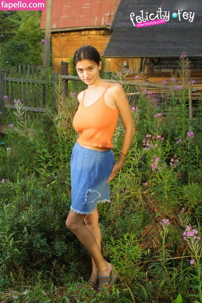 Felicity Fey Onlyfans Photo Gallery 