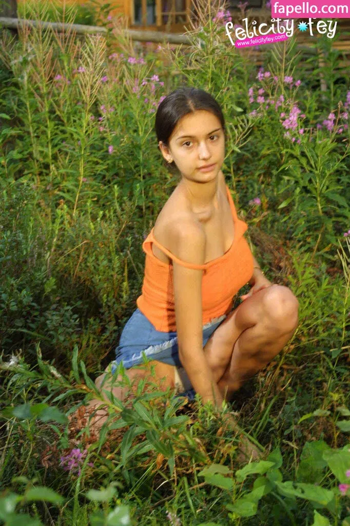 Felicity Fey Onlyfans Photo Gallery 