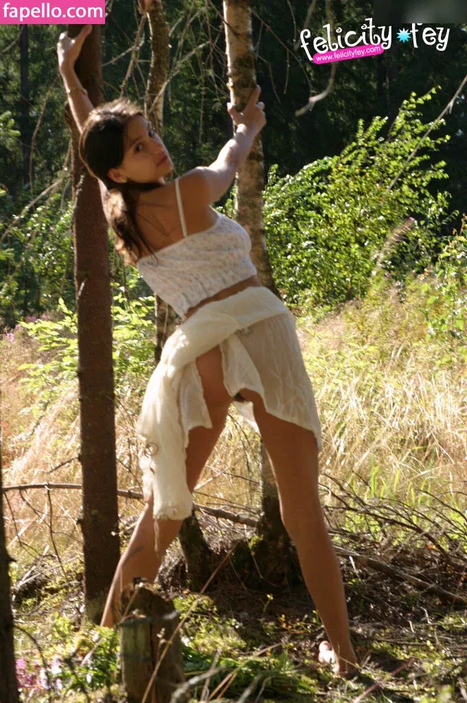 Felicity Fey Onlyfans Photo Gallery 