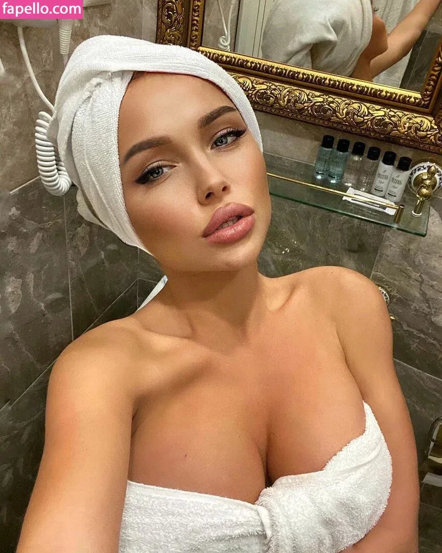 whitecrush Onlyfans Photo Gallery 