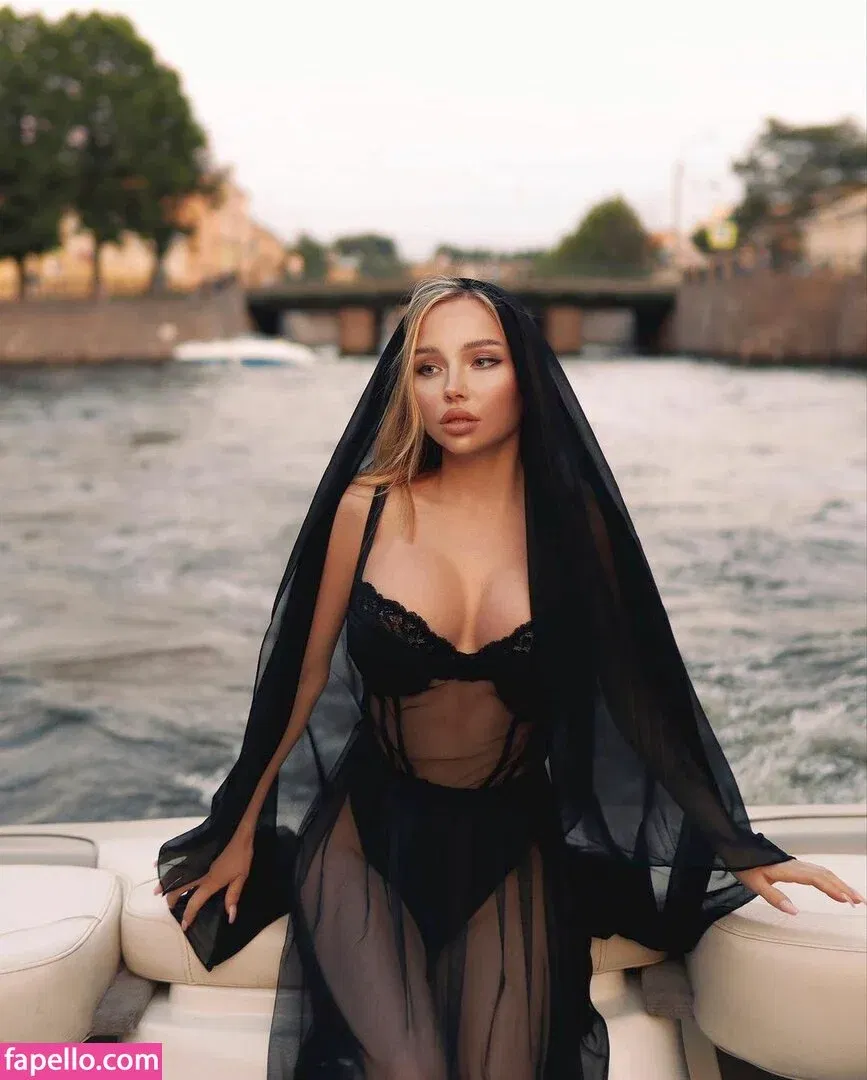 whitecrush Onlyfans Photo Gallery 