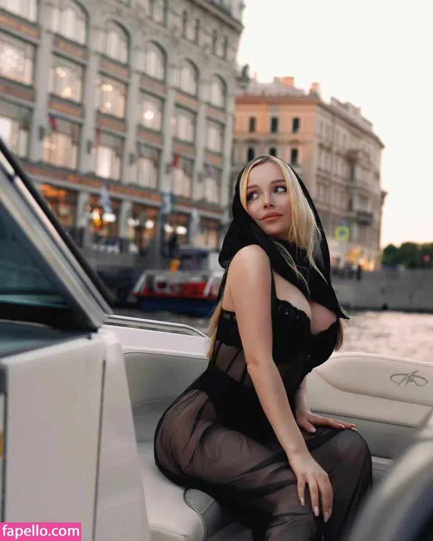 whitecrush Onlyfans Photo Gallery 