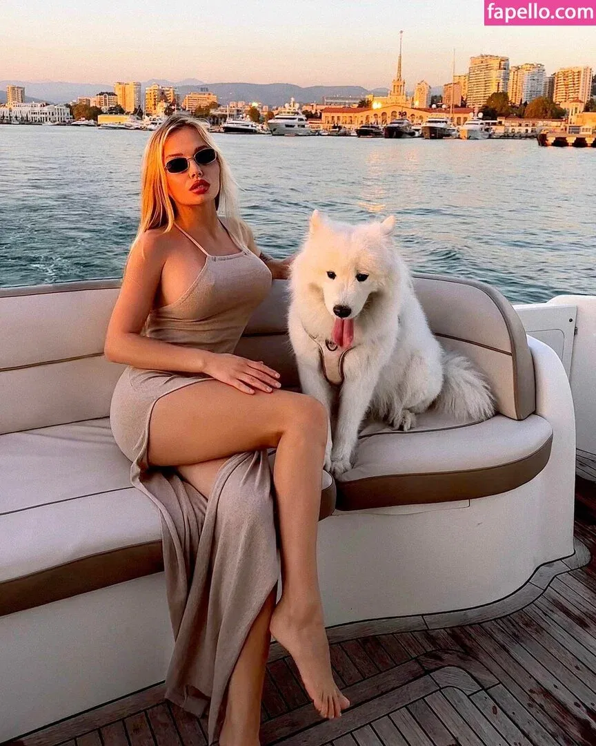 whitecrush Onlyfans Photo Gallery 