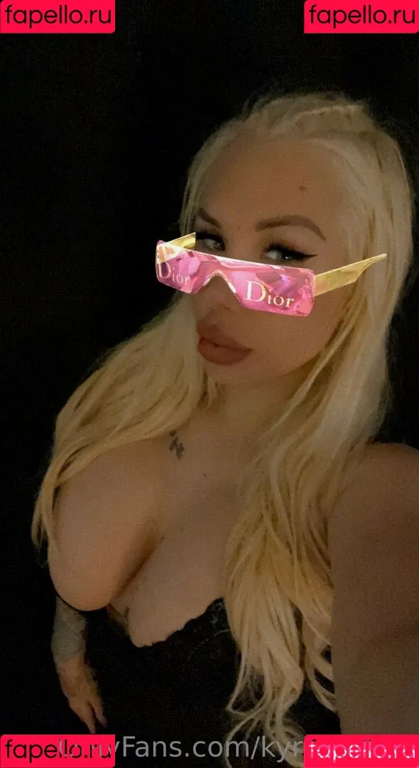 Kyra Hot Onlyfans Photo Gallery 