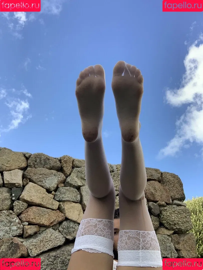 missmaikovip Onlyfans Photo Gallery 