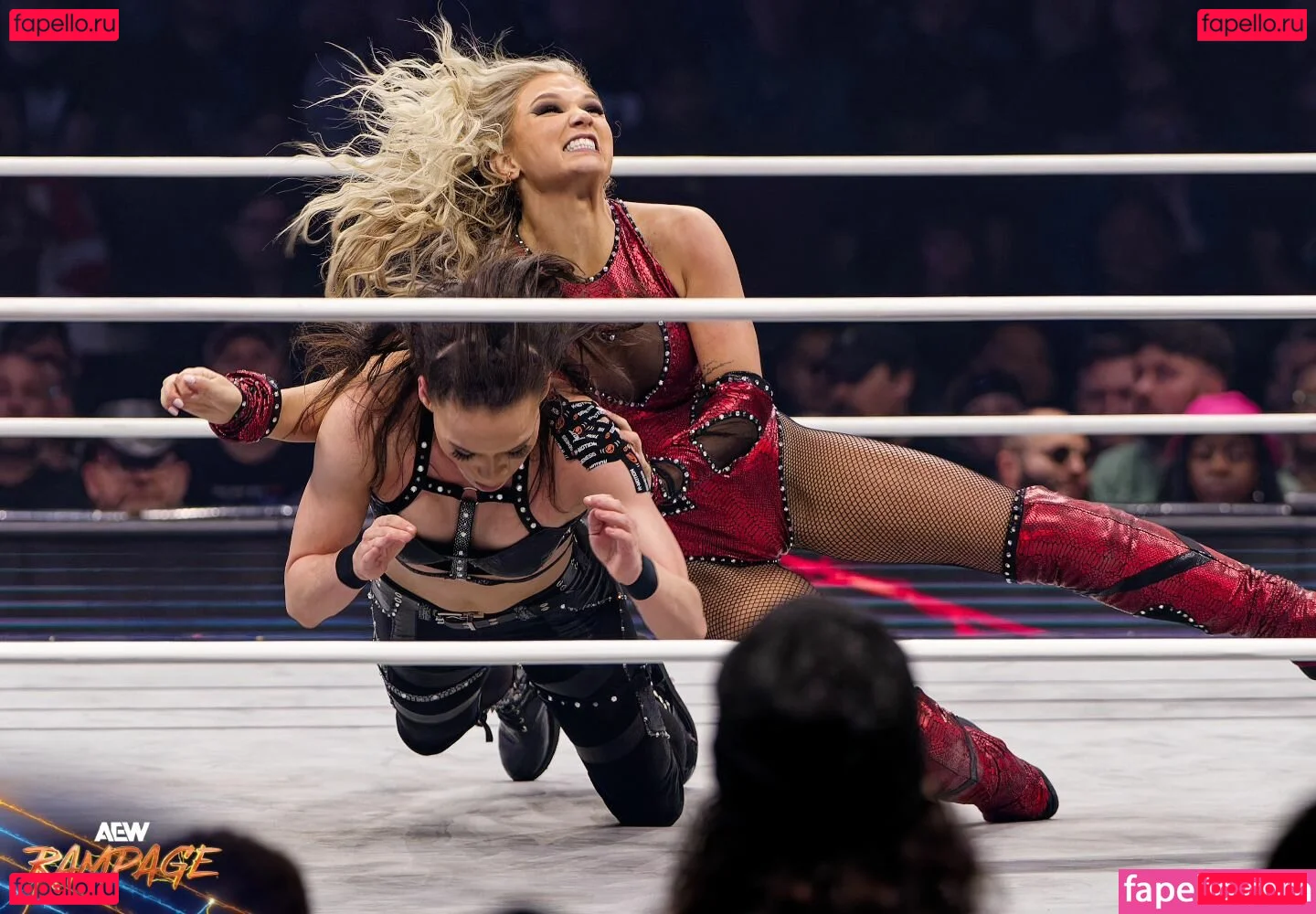 Julia Hart Onlyfans Photo Gallery 