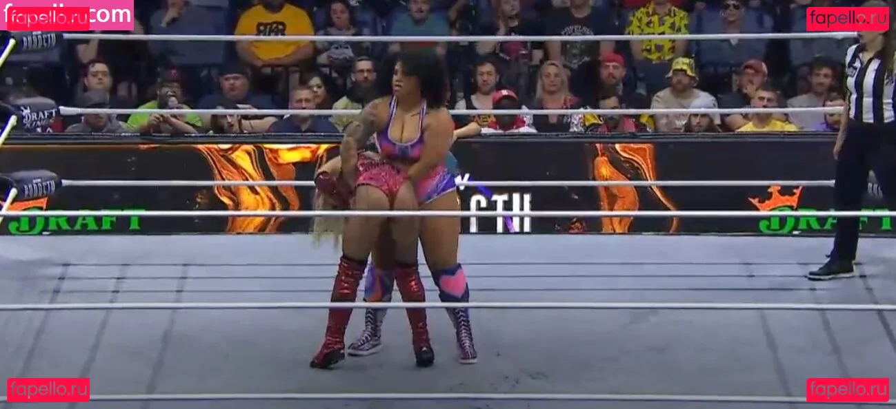 Julia Hart Onlyfans Photo Gallery 