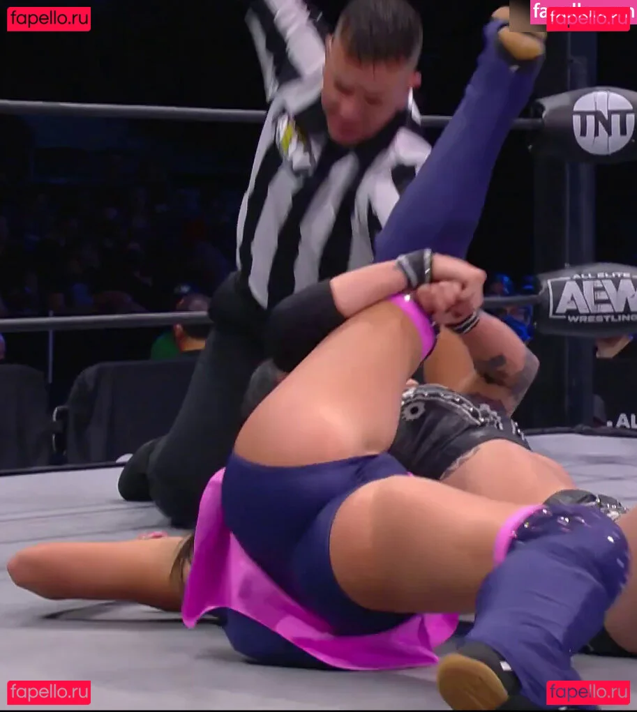 Julia Hart Onlyfans Photo Gallery 