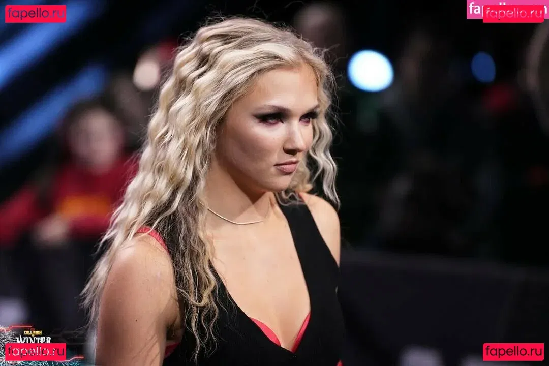 Julia Hart Onlyfans Photo Gallery 