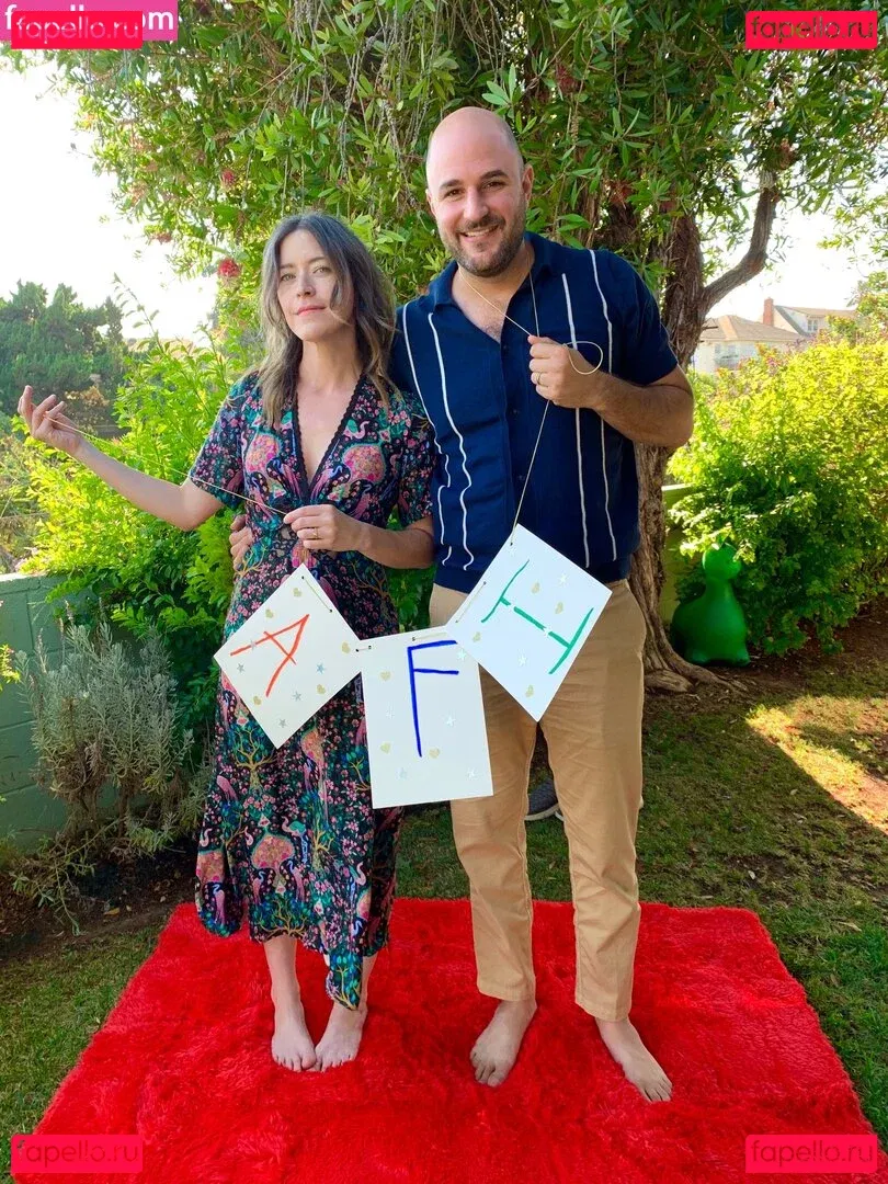 Julia Hart Onlyfans Photo Gallery 