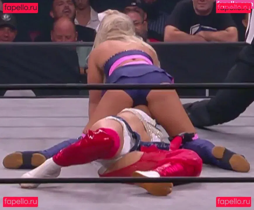 Julia Hart Onlyfans Photo Gallery 