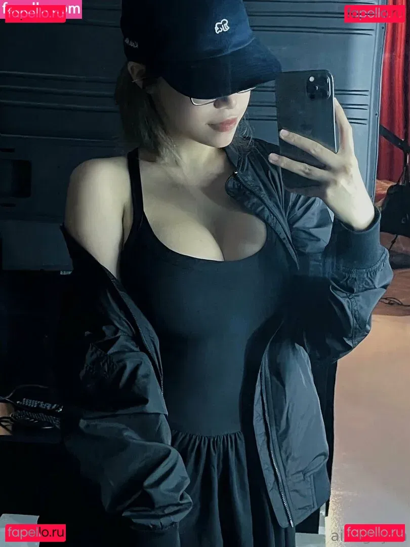 AnnoyingJaina Onlyfans Photo Gallery 