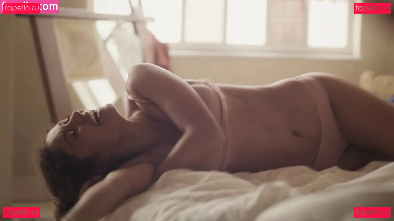 Sophie Charlotte Onlyfans Photo Gallery 