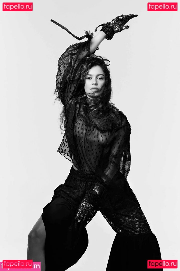 Sophie Charlotte Onlyfans Photo Gallery 