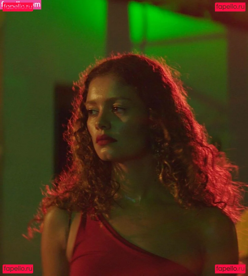 Sophie Charlotte Onlyfans Photo Gallery 