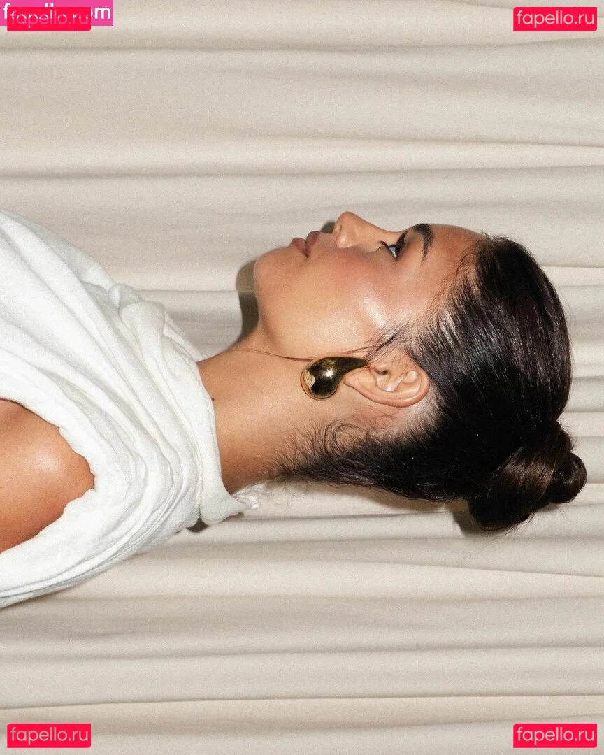 Sophie Charlotte Onlyfans Photo Gallery 