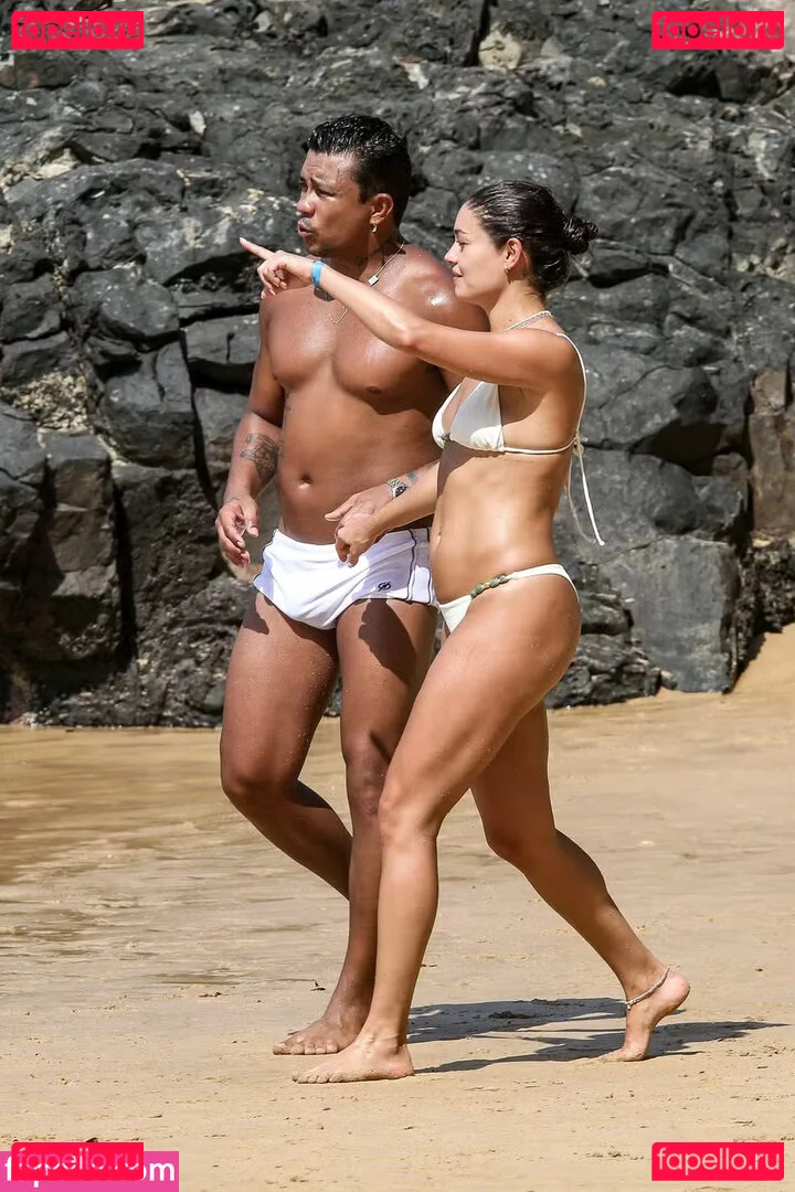 Sophie Charlotte Onlyfans Photo Gallery 