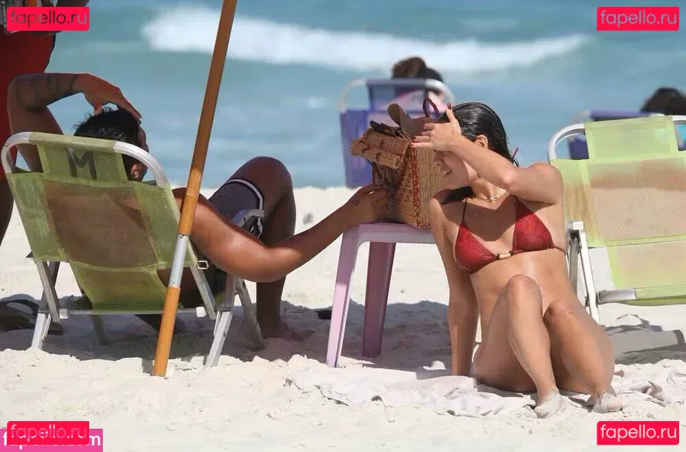 Sophie Charlotte Onlyfans Photo Gallery 