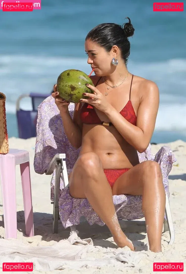 Sophie Charlotte Onlyfans Photo Gallery 